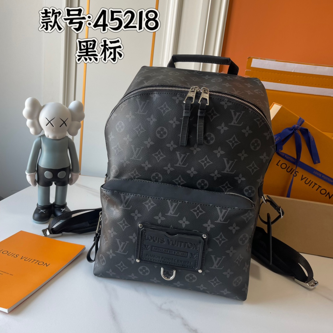 LV bag 832